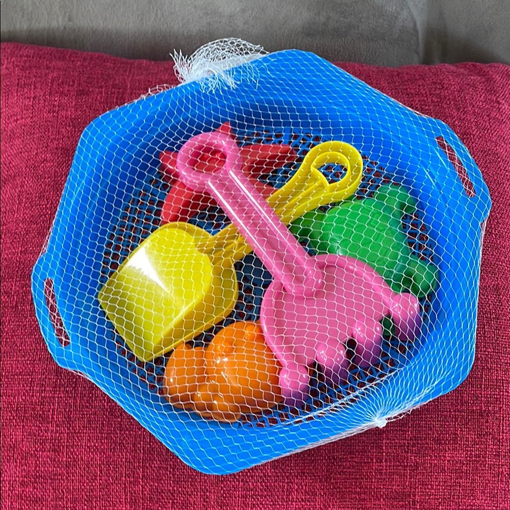 Colorful Beach Toy Set for Kids